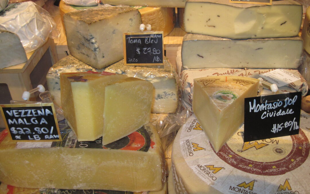 Tips For Purchasing and Storing Cheese